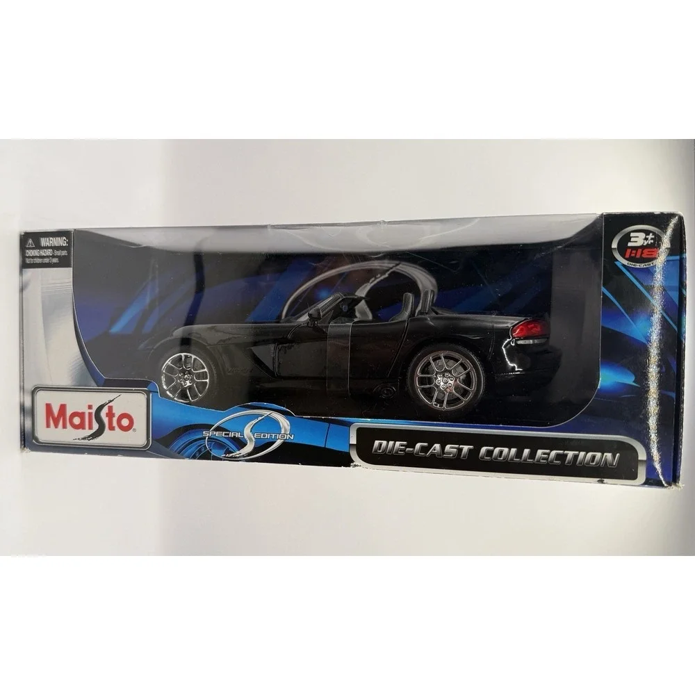 Dodge Viper SRT10 Maisto 1:18 Diecast Model Car 2002 Black